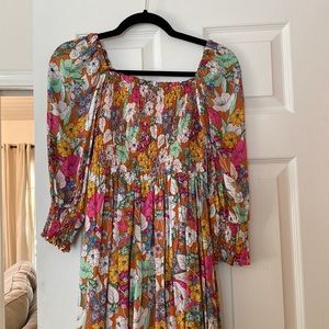 NWT- smocked bodice floral maxi dress